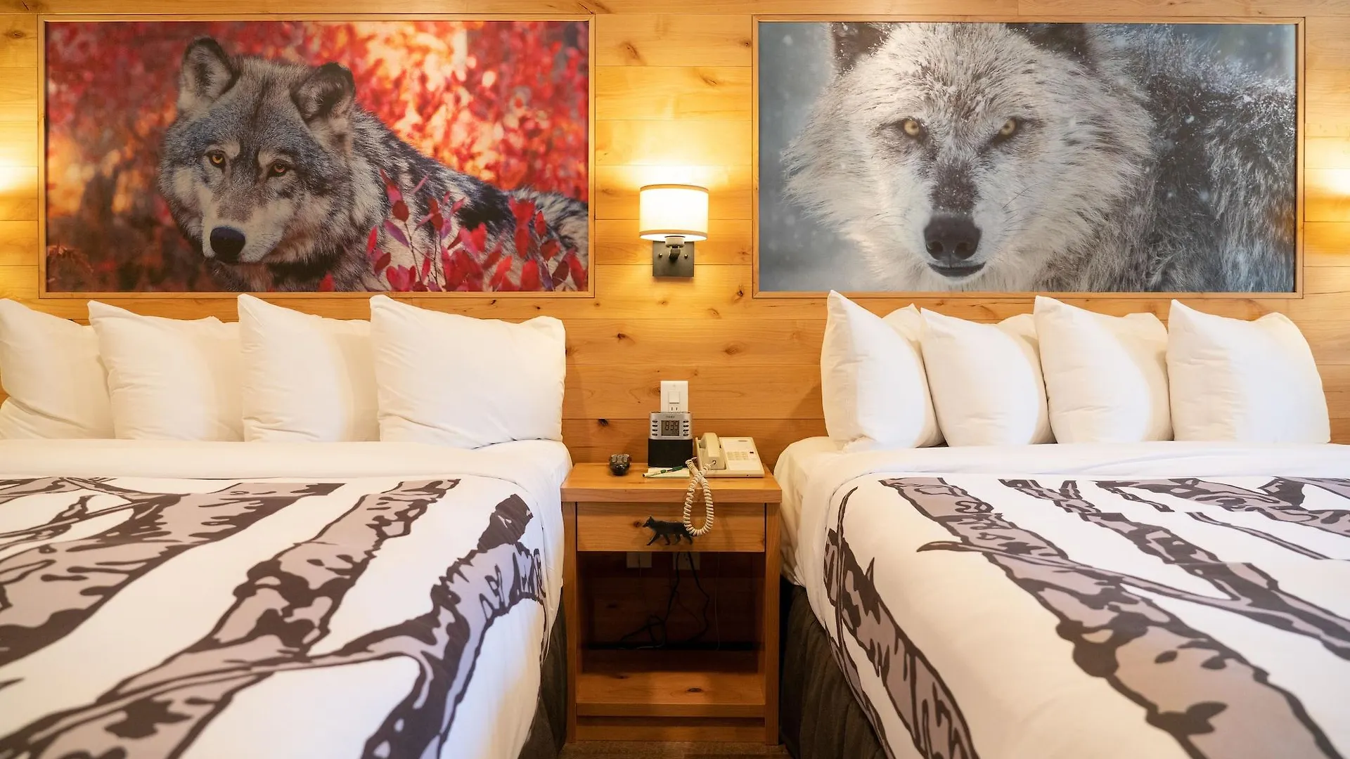 Banff Rocky Mountain Resort Hotel